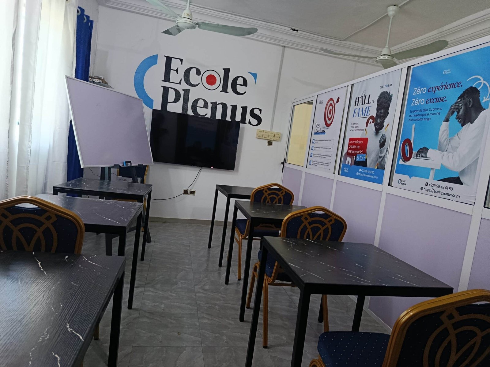Salle de cours d'Ecole Plenus à Abomey-Calavi